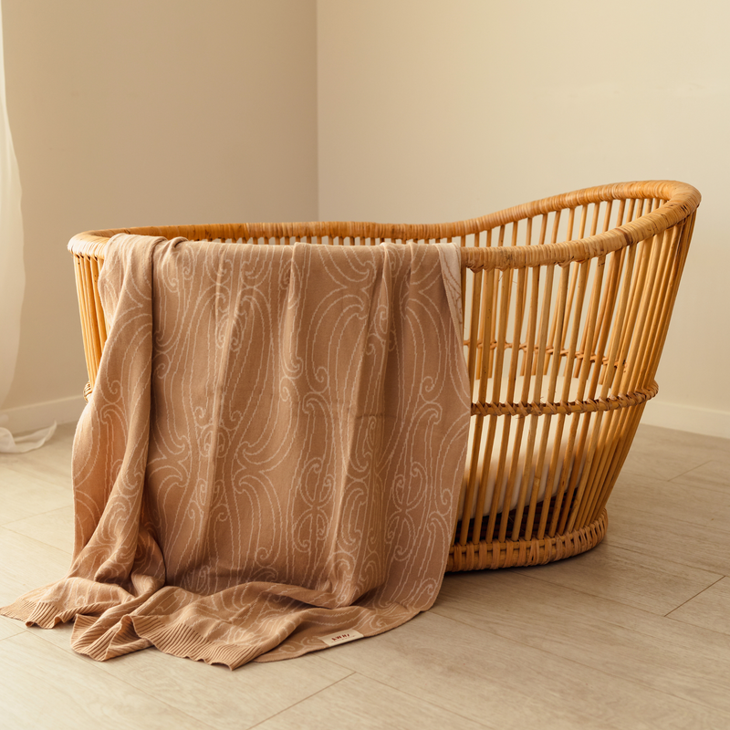 Manaaki - Onepū Pēpi Knitted Blanket