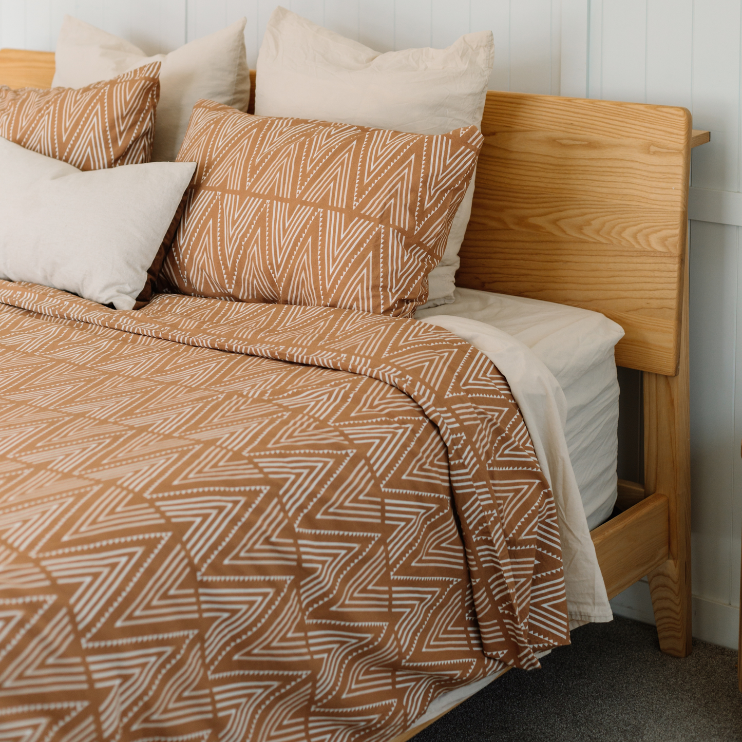 
                  
                    Aramoana - Duvet Set
                  
                