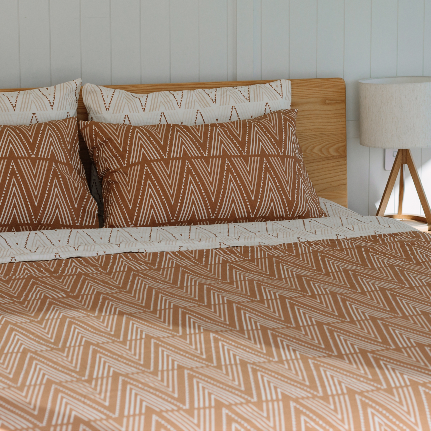 
                  
                    Aramoana - Duvet Set
                  
                