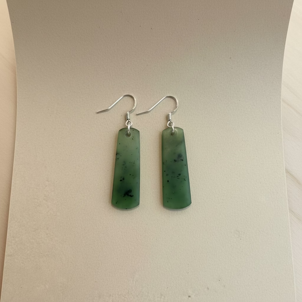 Whakakai Pounamu (Drop Earrings) - 3