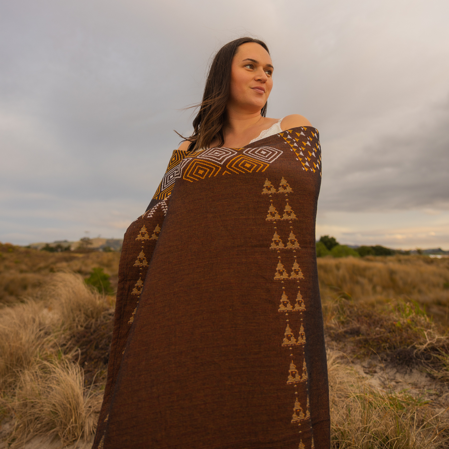 
                  
                    PRE ORDER - Kahika (Taepu) - Mahana Blanket
                  
                