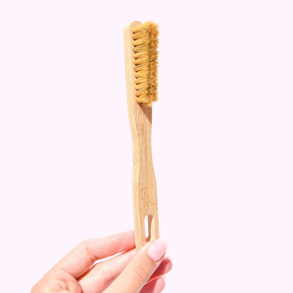 The Fly Away Brush - FlyAway