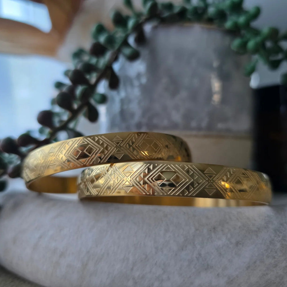Niho Bangle (Gold) - Tahuri Made